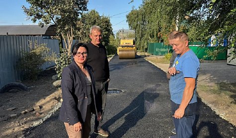 В Оренбурге асфальтируют дорогу на улице Маячной